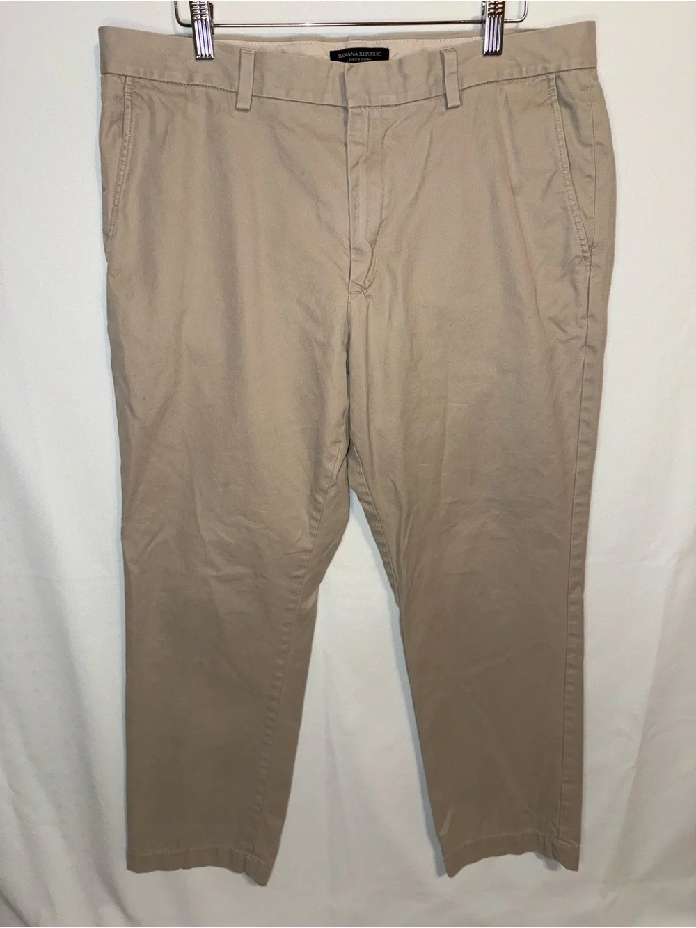 Banana Republic Men’s Aidan Chino Classic Fit Tan/Beige Pants Size 35x30 Cotton
